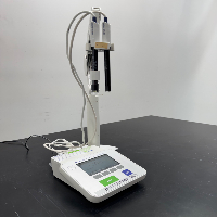 Mettler Toledo Seven Compact Duo pH/Conductivity Meter image 0